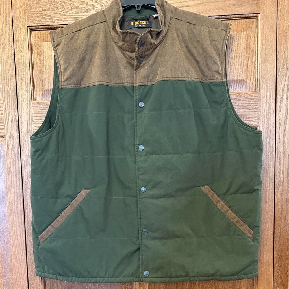 Ridgecut Tough Wear Men's Quilted Work Vest - Picture 3 of 6